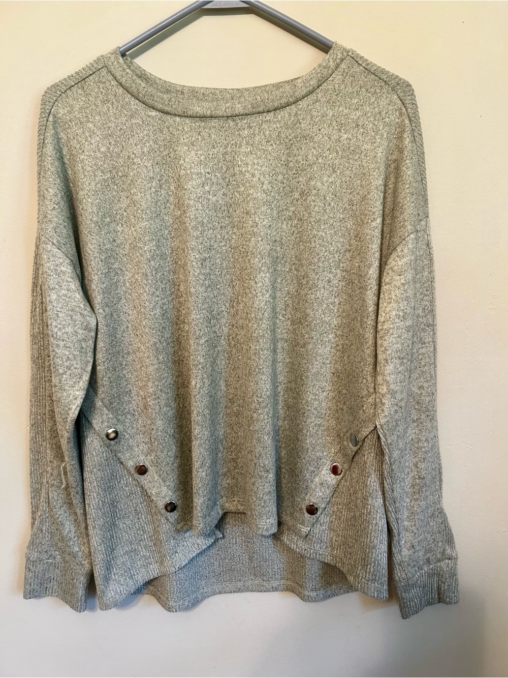 89th & Madison Heather Gray Crewneck Sweater with Button Detail